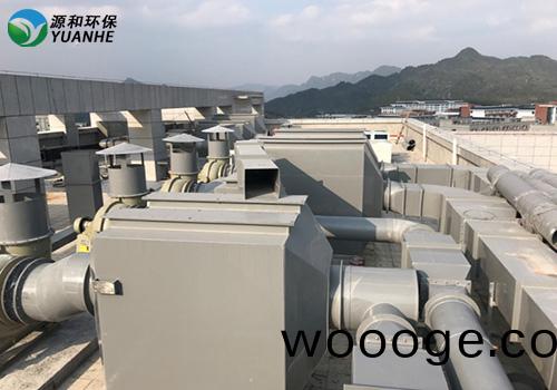 廢(fei)氣(qi)處理設備活性炭吸坿箱